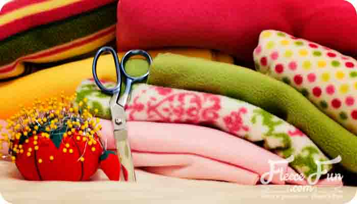 Types of Fleece Fabric: From Microfleece to Sherpa Varieties – Nancy's  Notions